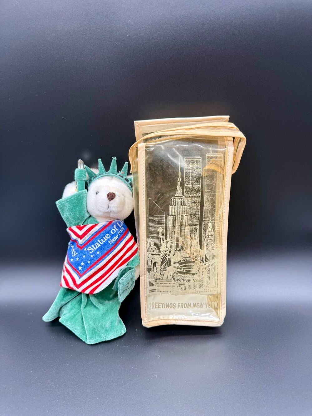 1999 NY TEDDY BEAR J. Fan White Plush New York Statue of Liberty Twin Towers VTG